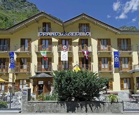 Hotel Grand Usseglio-2